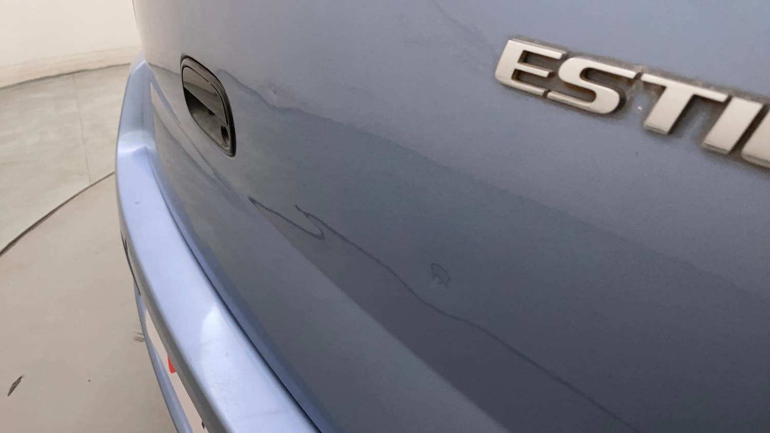 Used 2014 Maruti Suzuki Estilo LXi BS-IV Petrol Manual dents MINOR DENT