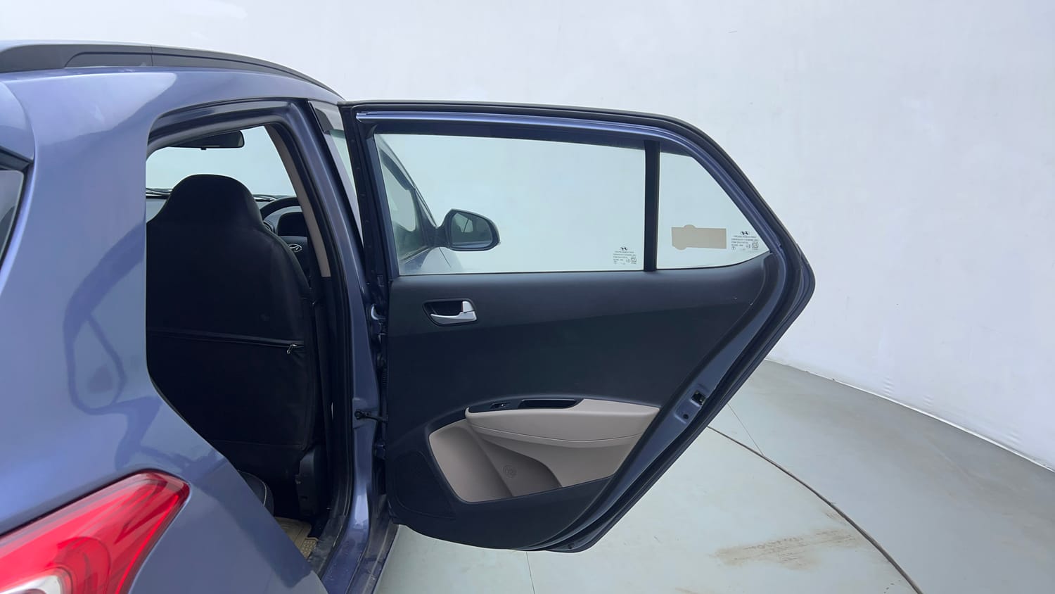 Used 2017 Hyundai Grand i10 Asta AT 1.2 Kappa VTVT (O) Petrol Automatic interior RIGHT REAR DOOR OPEN VIEW