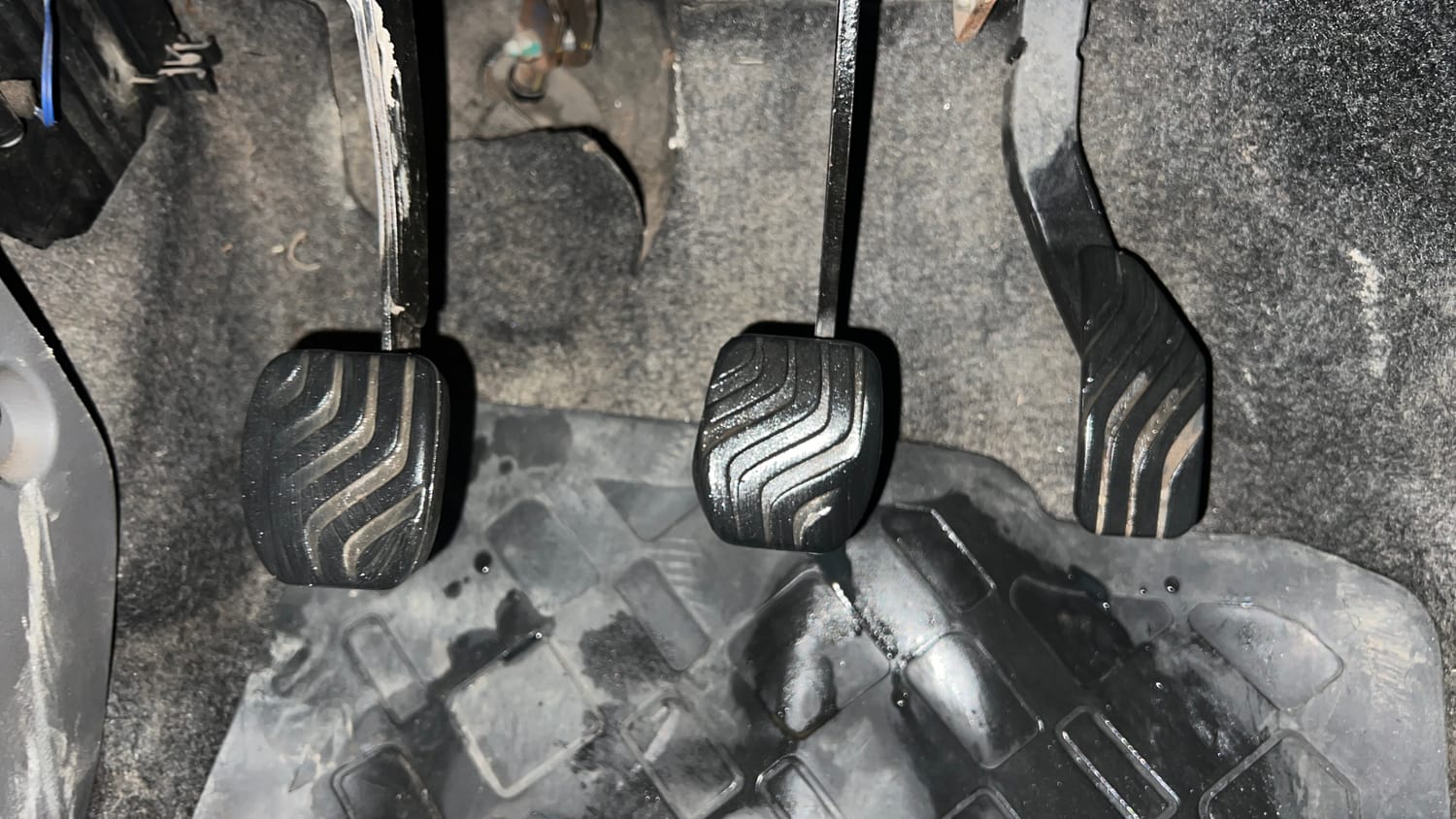 Used 2016 Datsun Redi-GO S Petrol Manual interior PEDALS VIEW