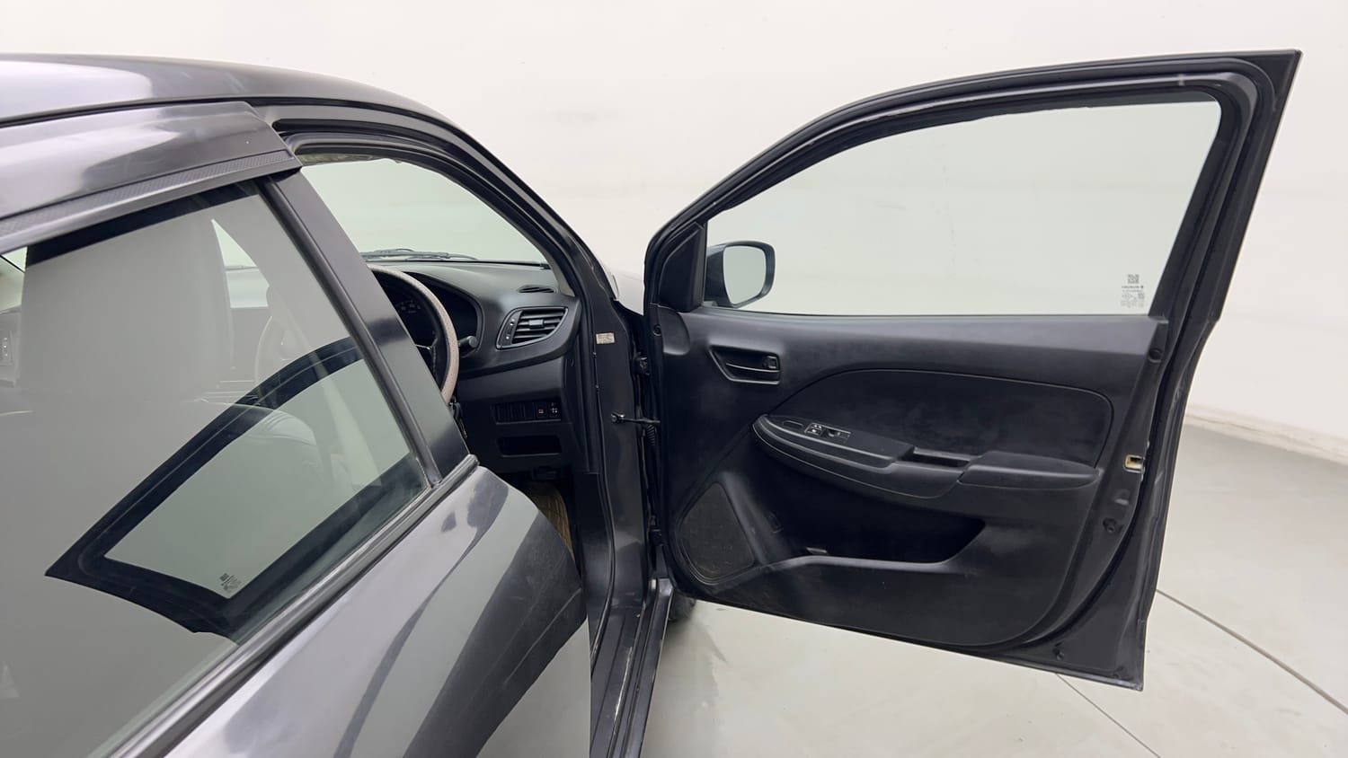 Used 2017 Maruti Suzuki Baleno Sigma 1.2 Petrol Manual interior RIGHT FRONT DOOR OPEN VIEW