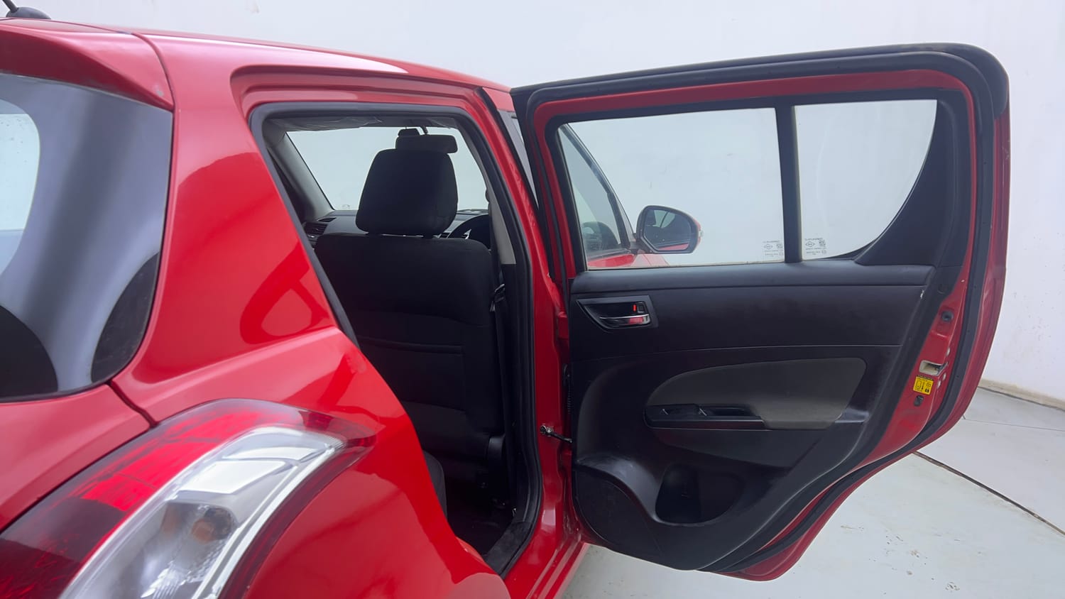 Used 2015 Maruti Suzuki Swift VXi Petrol Manual interior RIGHT REAR DOOR OPEN VIEW