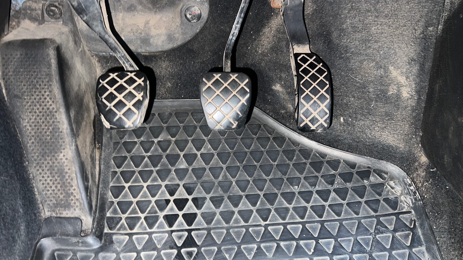 Used 2021 Volkswagen Polo Trendline 1.0L MPI Petrol Manual interior PEDALS VIEW