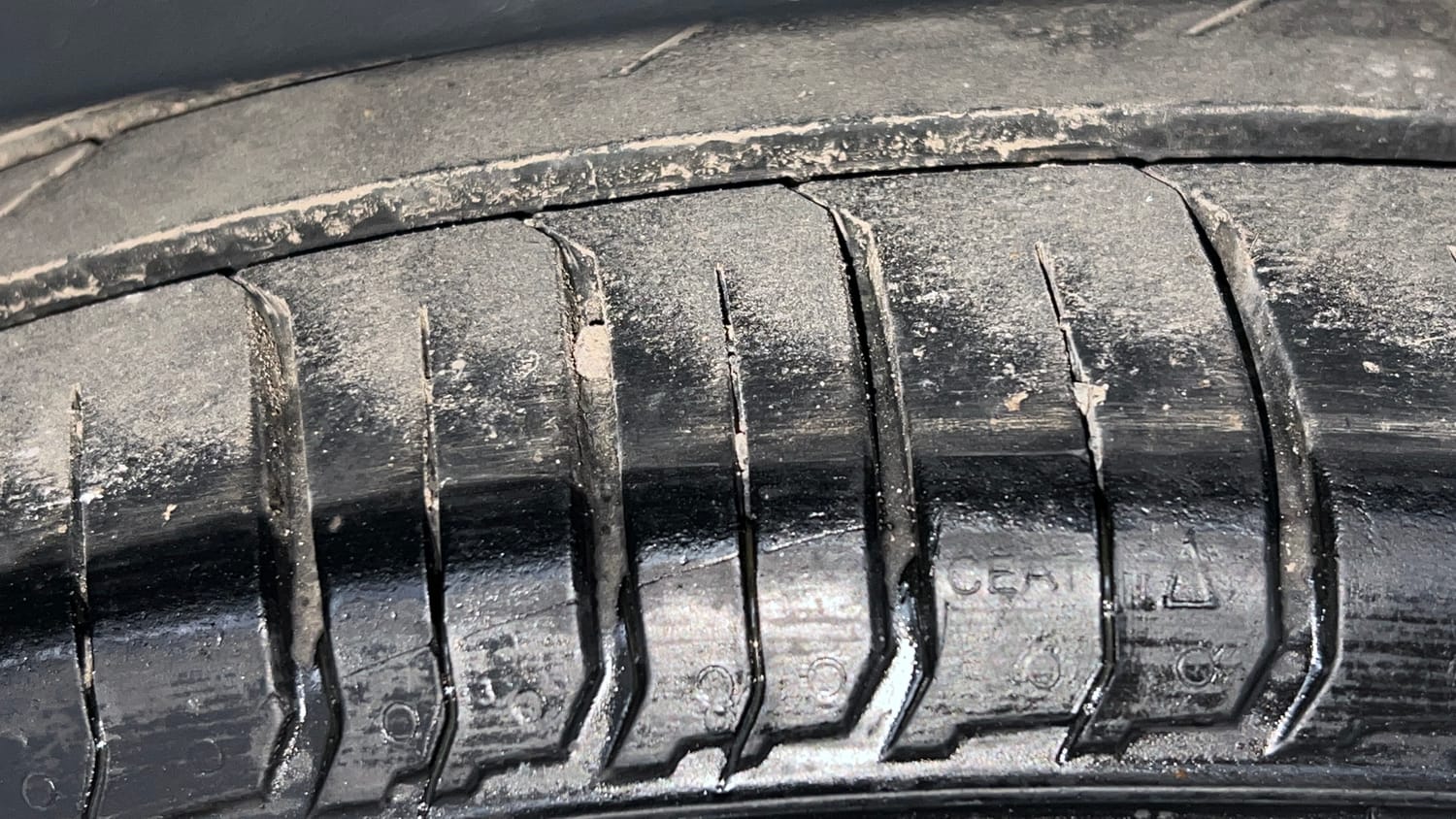 Used 2019 Honda BR-V V Petrol Petrol Manual tyres RIGHT REAR TYRE TREAD VIEW