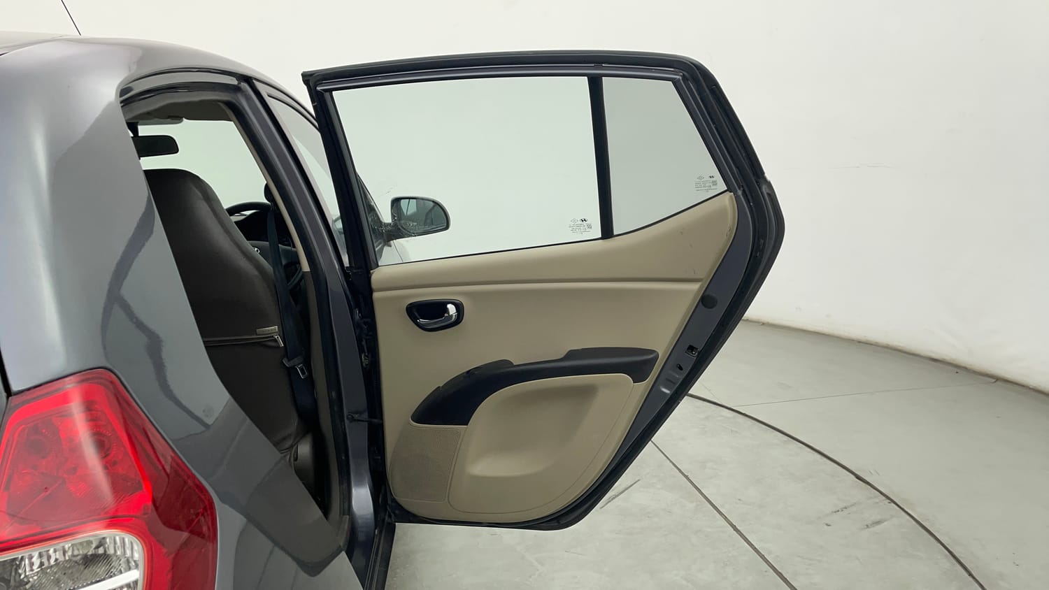 Used 2014 Hyundai i10 Sportz 1.1 iRDE2 Petrol Manual interior RIGHT REAR DOOR OPEN VIEW