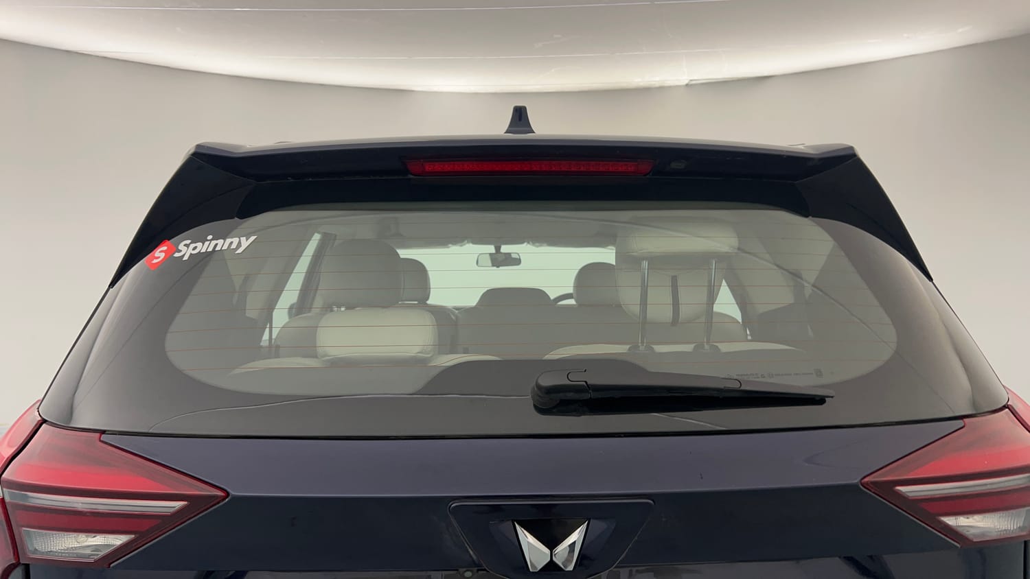 Used 2023 Mahindra XUV700 AX 3 Diesel MT 7 STR Diesel Manual exterior BACK WINDSHIELD VIEW