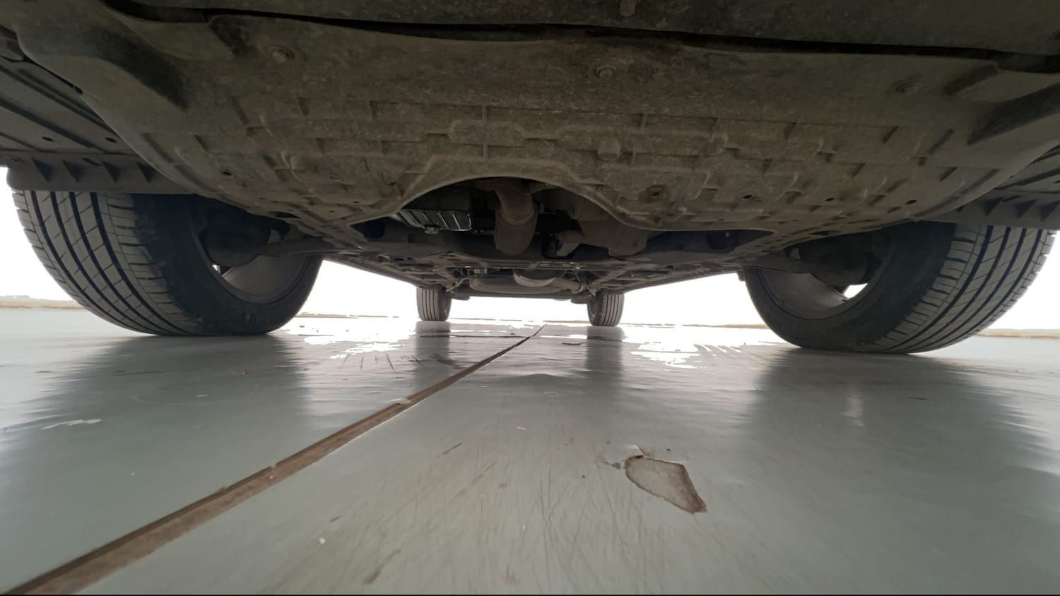 Used 2023 MG Motors Hector Smart Pro 1.5 Turbo MT Petrol Manual extra FRONT LEFT UNDERBODY VIEW