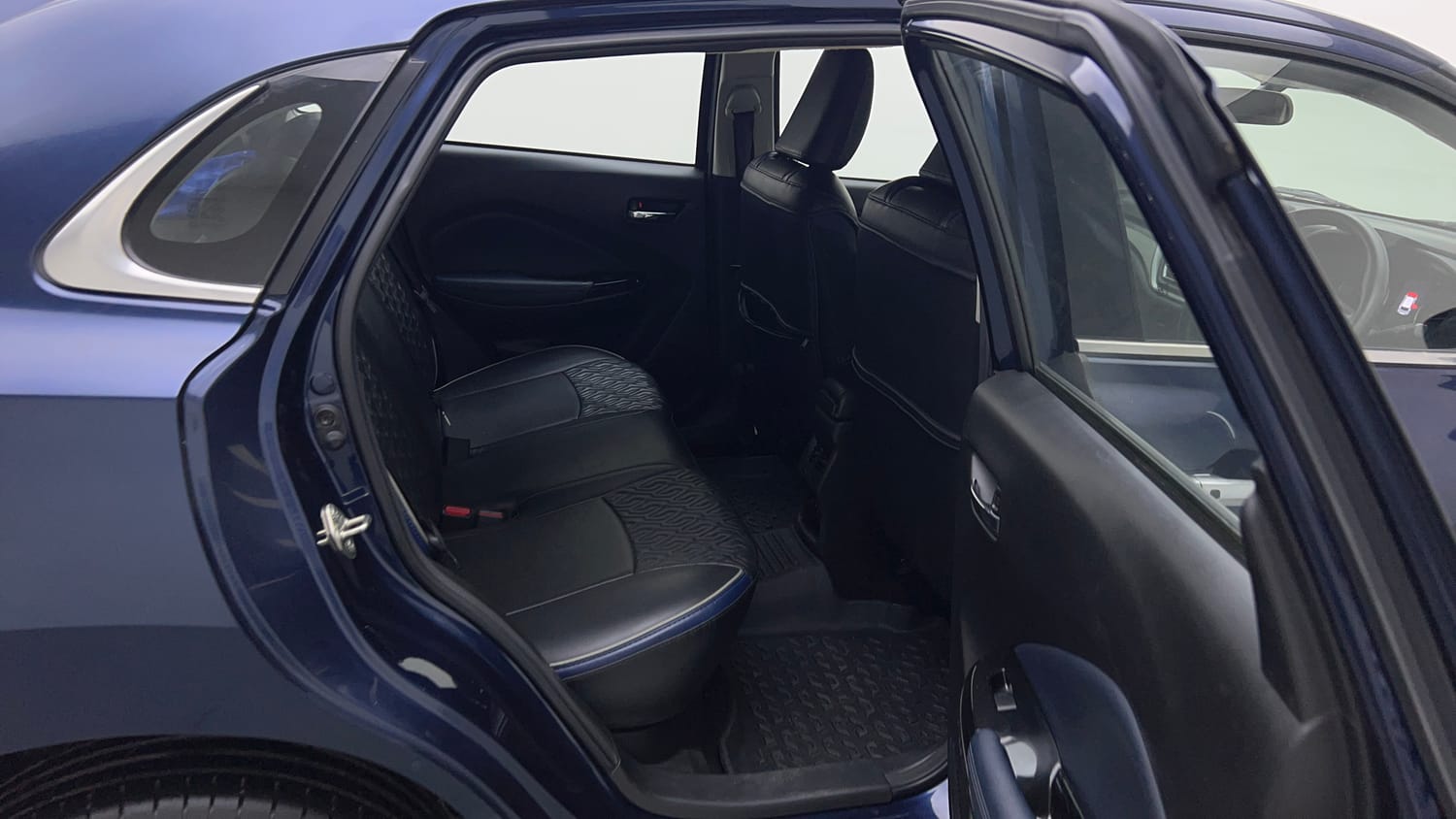 Used 2023 Maruti Suzuki Baleno Zeta MT Petrol Manual interior RIGHT SIDE REAR DOOR CABIN VIEW
