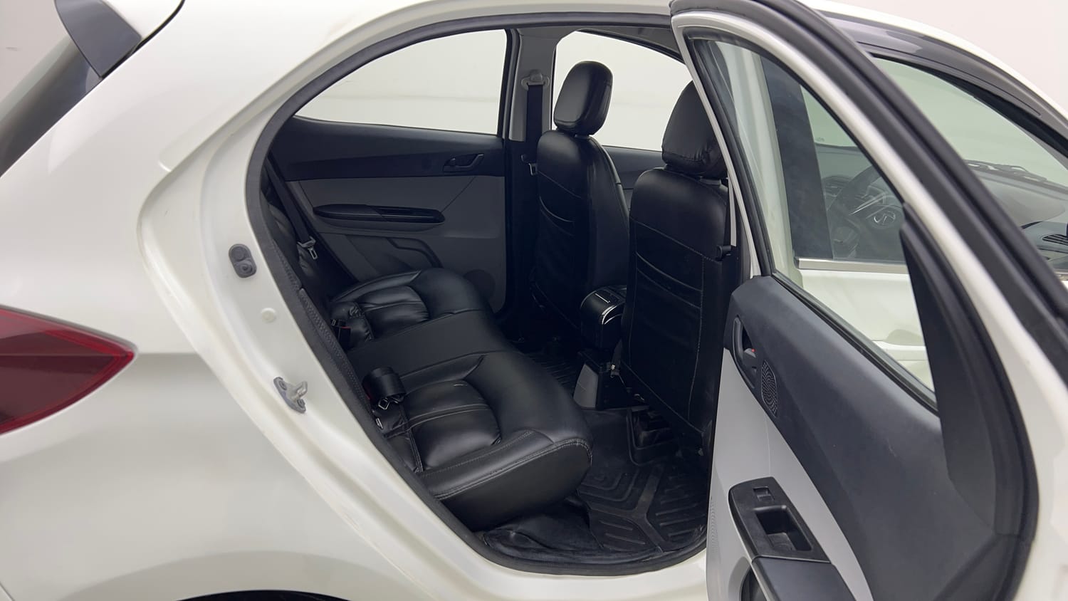 Used 2023 Tata Tiago XT CNG Cng Manual interior RIGHT SIDE REAR DOOR CABIN VIEW