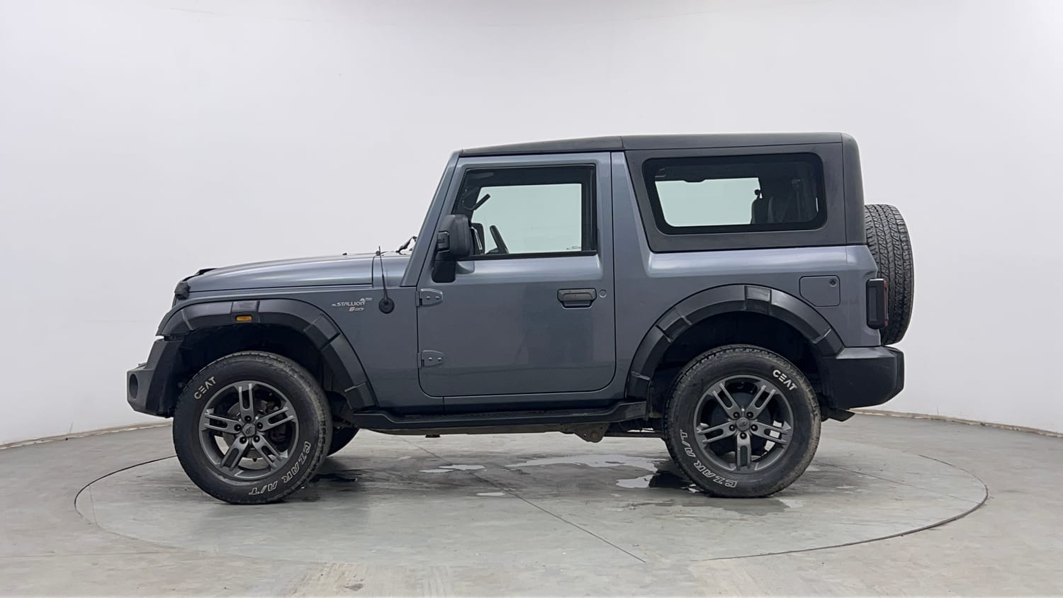 Used 2022 mahindra Thar LX Hard Top Petrol AT 4WD Petrol Automatic exterior LEFT SIDE VIEW