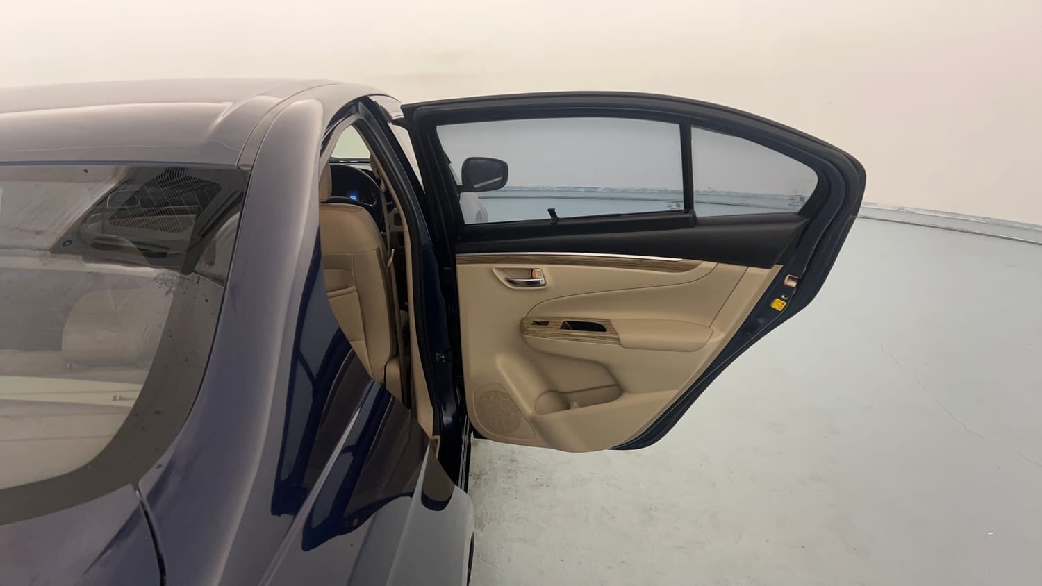 Used 2022 Maruti Suzuki Ciaz Alpha 1.5 Petrol Manual interior RIGHT REAR DOOR OPEN VIEW