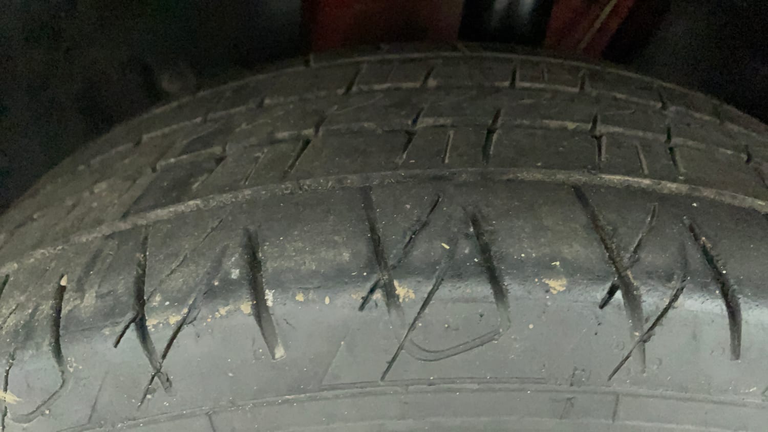 Used 2023 Skoda Kushaq Ambition 1.0L TSI MT Petrol Manual tyres LEFT FRONT TYRE TREAD VIEW