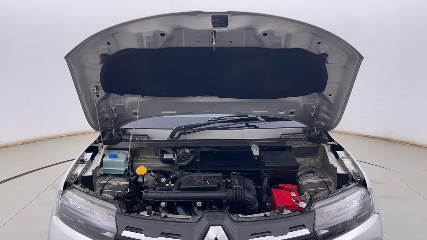 Used 2024 Renault Kwid RXT 1.0L AMT Petrol Automatic engine ENGINE & BONNET OPEN FRONT VIEW