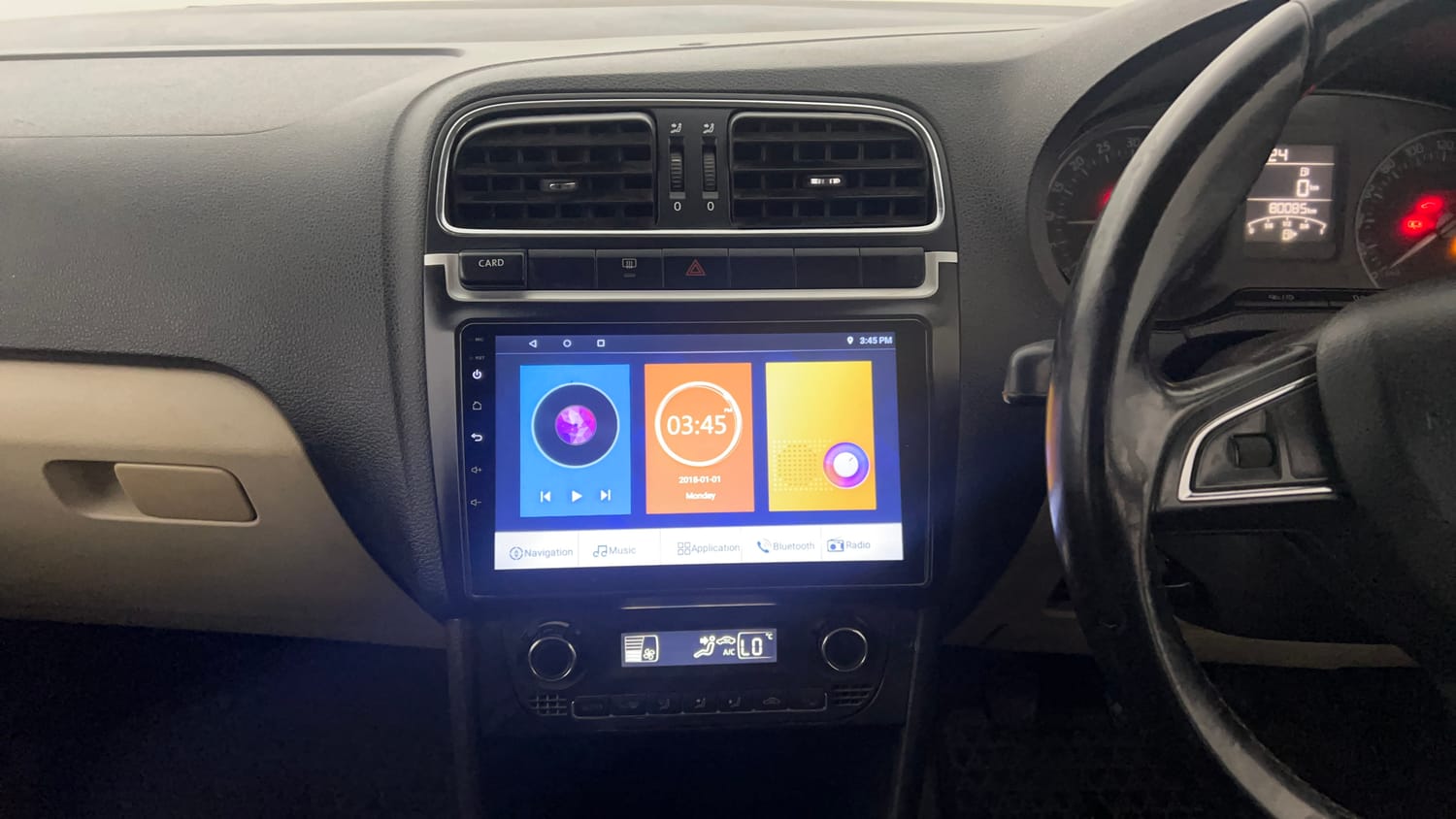 Used 2017 Skoda Rapid Ambition 1.5 TDI Diesel Manual interior MUSIC SYSTEM & AC CONTROL VIEW