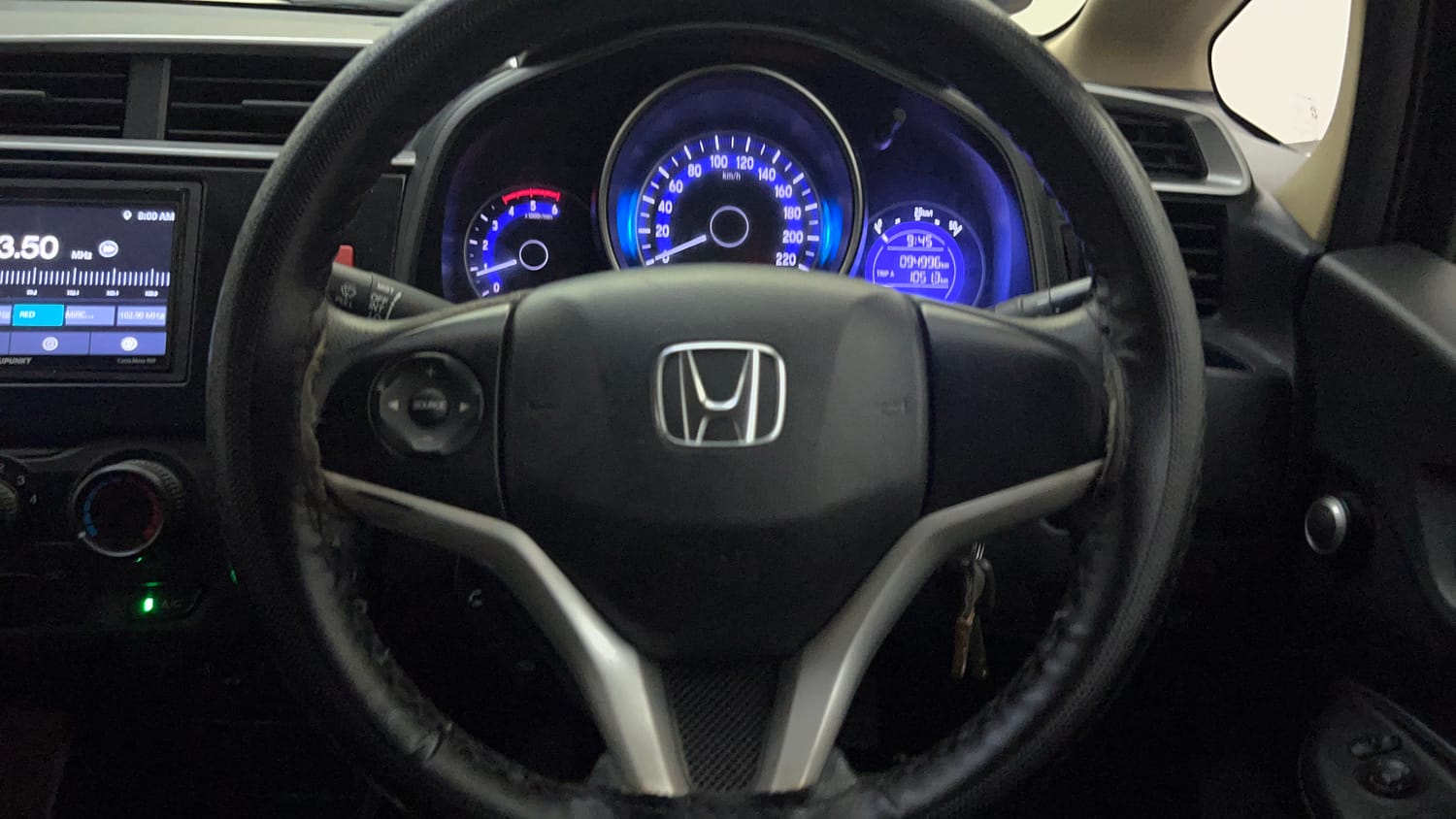 Used 2015 Honda Jazz SV Diesel Diesel Manual top_features Airbags