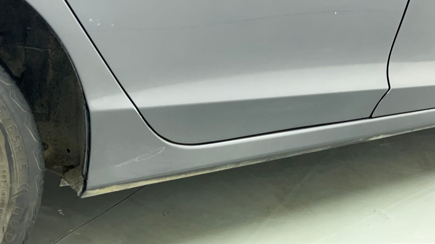 Used 2019 Honda City V Petrol Petrol Manual dents MINOR SCRATCH