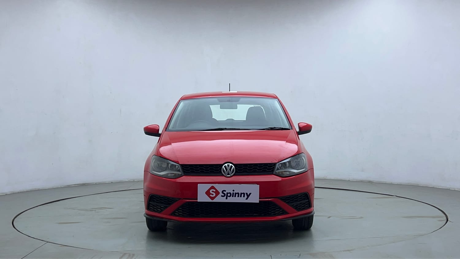 Used 2021 Volkswagen Polo Trendline 1.0L MPI Petrol Manual exterior FRONT VIEW