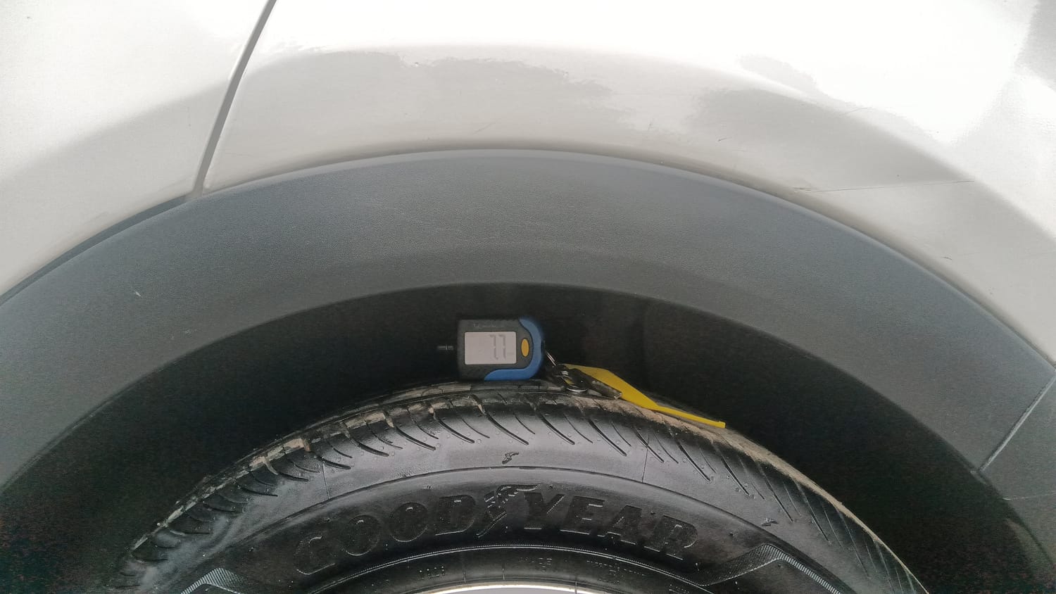 Used 2019 Hyundai Creta SX 1.6 AT CRDi Diesel Automatic tyres LEFT REAR TYRE TREAD VIEW