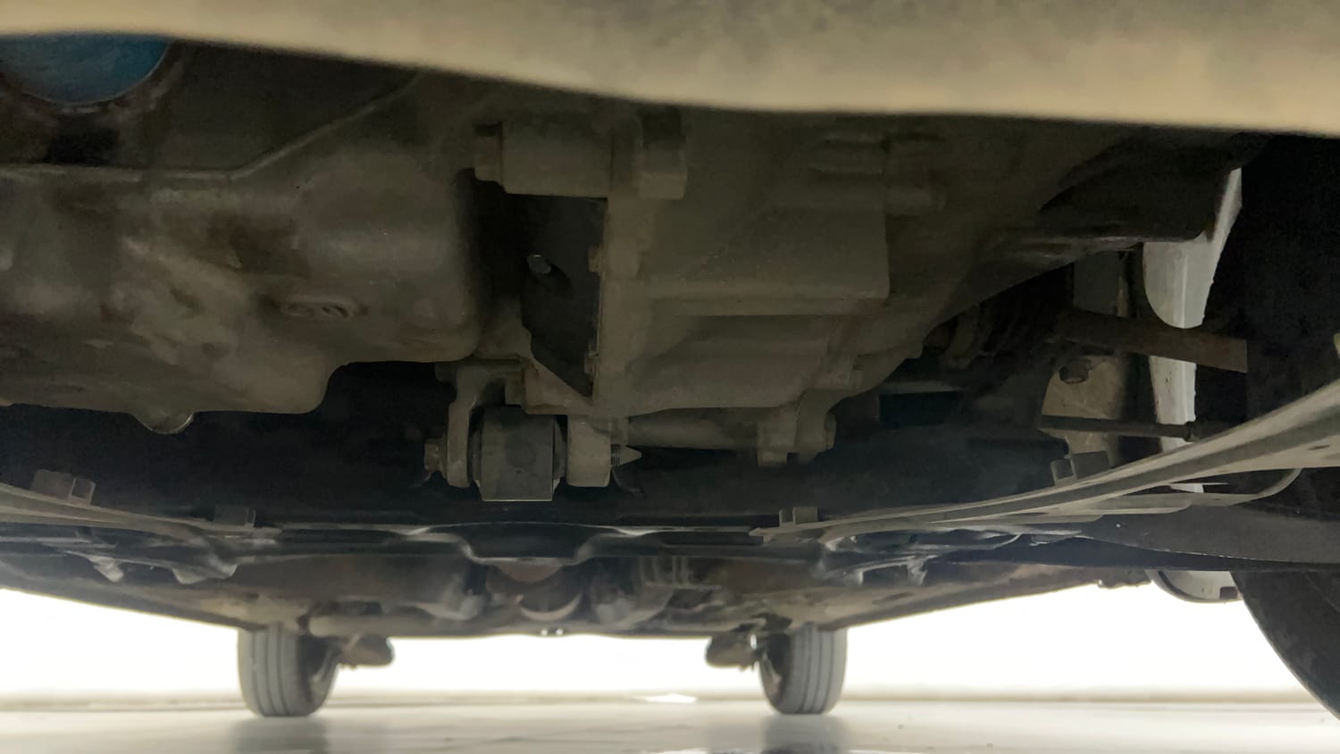 Used 2017 Honda Brio S MT Petrol Manual extra FRONT LEFT UNDERBODY VIEW