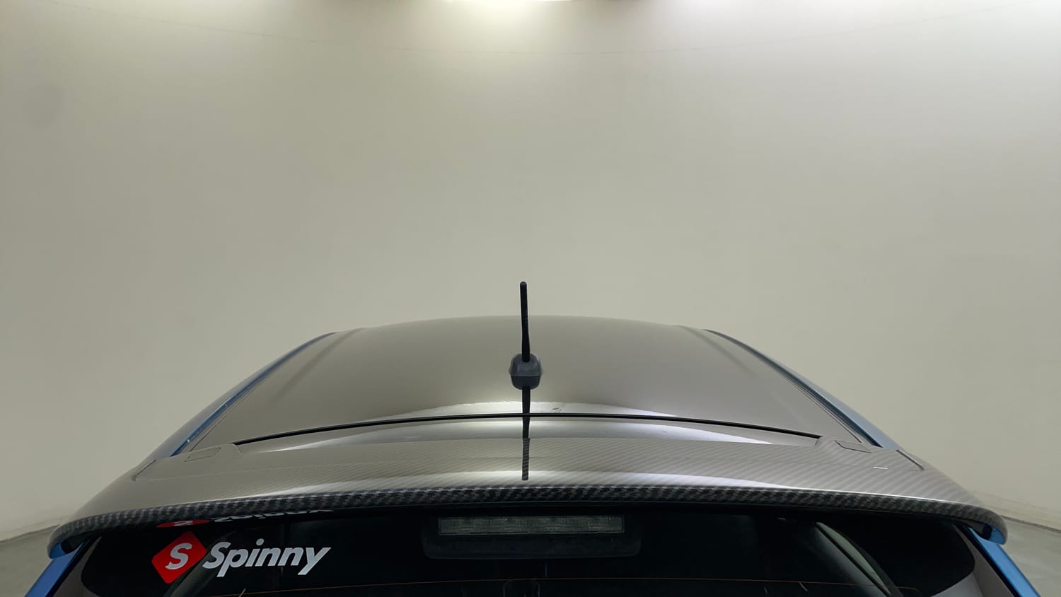 Used 2017 Maruti Suzuki Ignis Alpha 1.2 MT Petrol Manual exterior EXTERIOR ROOF VIEW