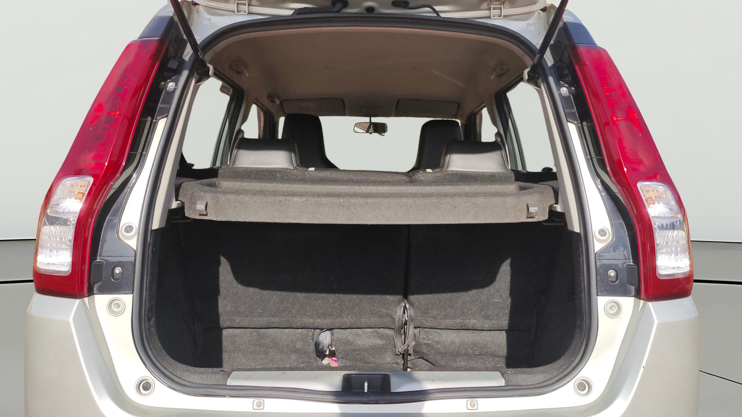 Used 2022 Maruti Suzuki Wagon R ZXi 1.2 Petrol Manual interior DICKY INSIDE VIEW