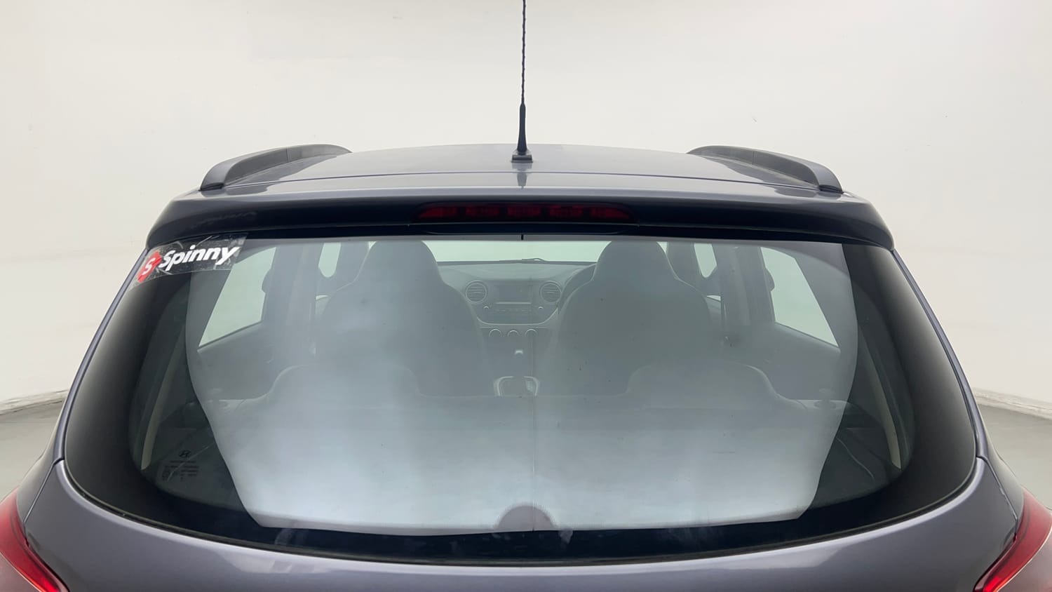 Used 2018 Hyundai Grand i10 Magna AT 1.2 Kappa VTVT Petrol Automatic exterior BACK WINDSHIELD VIEW