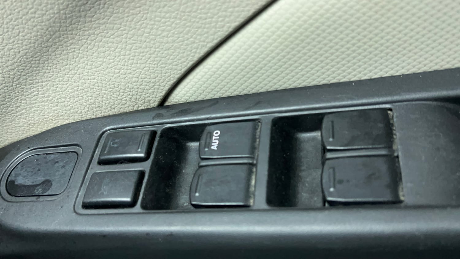 Used 2019 Maruti Suzuki Celerio VXi (O) CNG Cng Manual top_features Power windows