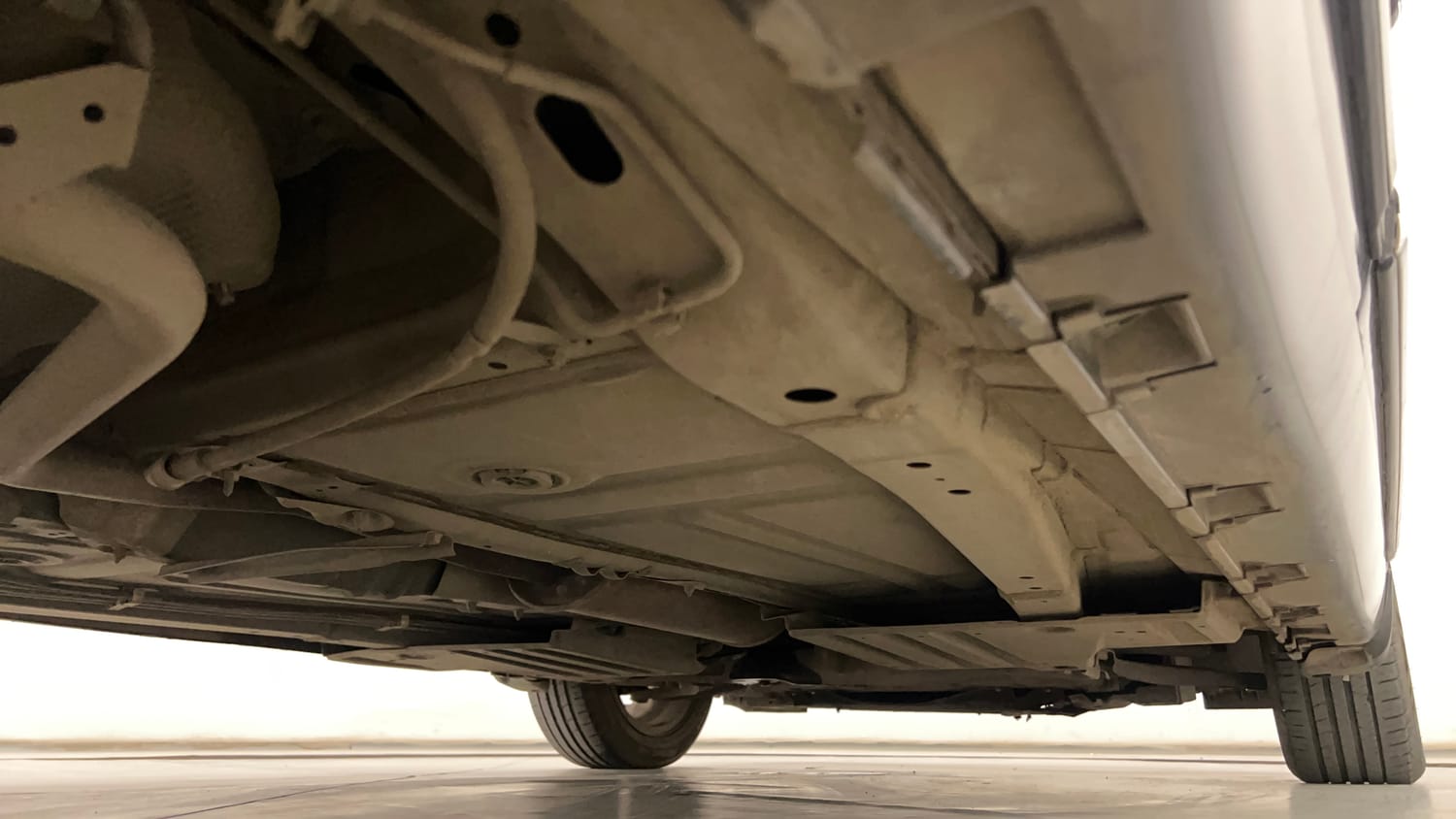 Used 2022 Maruti Suzuki Baleno Alpha MT Petrol Manual extra REAR RIGHT UNDERBODY VIEW
