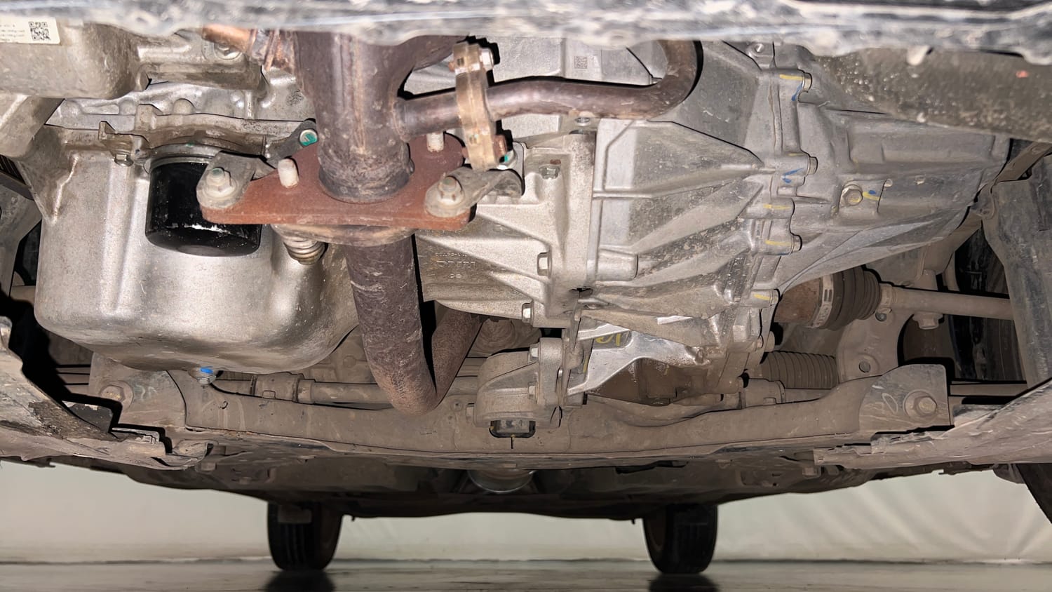 Used 2022 Maruti Suzuki Baleno Alpha MT Petrol Manual extra FRONT LEFT UNDERBODY VIEW
