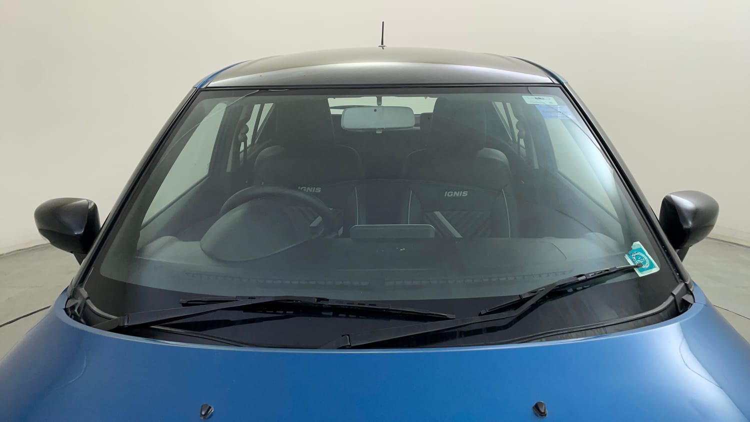 Used 2017 Maruti Suzuki Ignis Alpha 1.2 MT Petrol Manual exterior FRONT WINDSHIELD VIEW