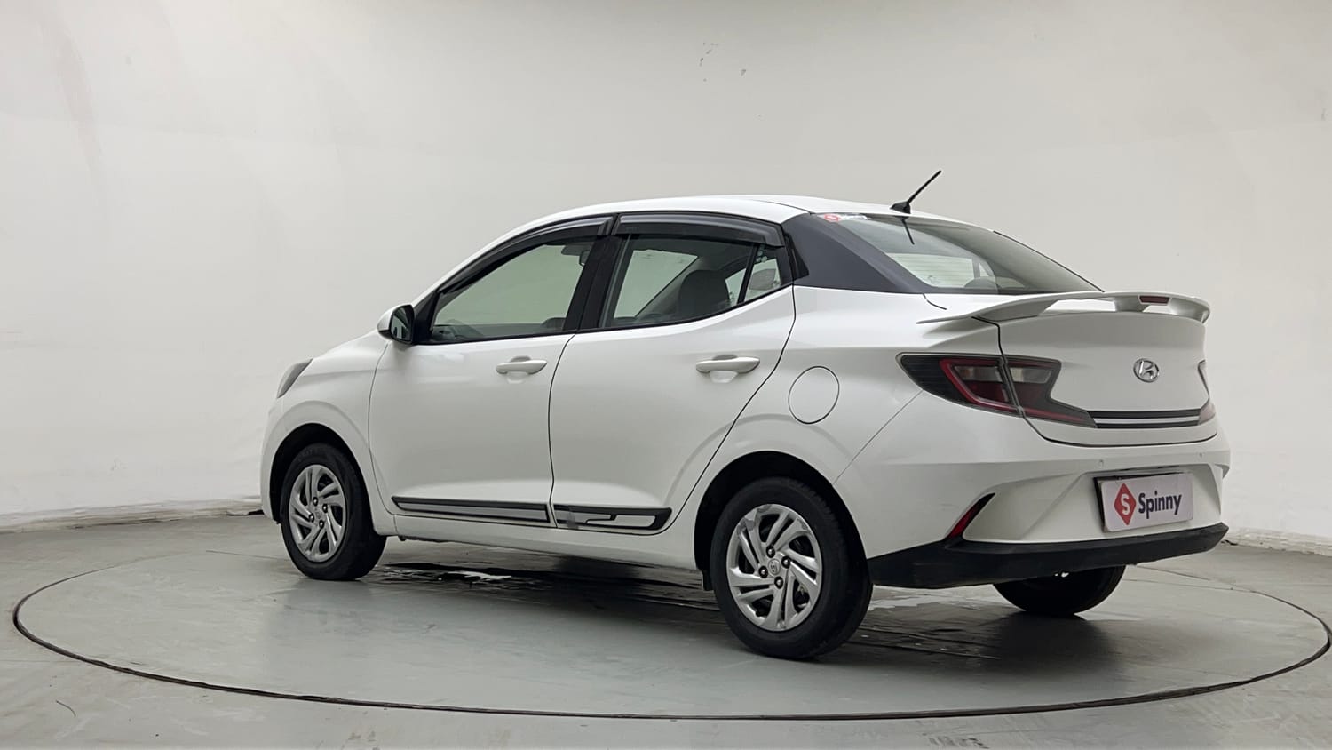 Used 2022 Hyundai Aura S 1.2 Petrol Petrol Manual exterior LEFT REAR CORNER VIEW