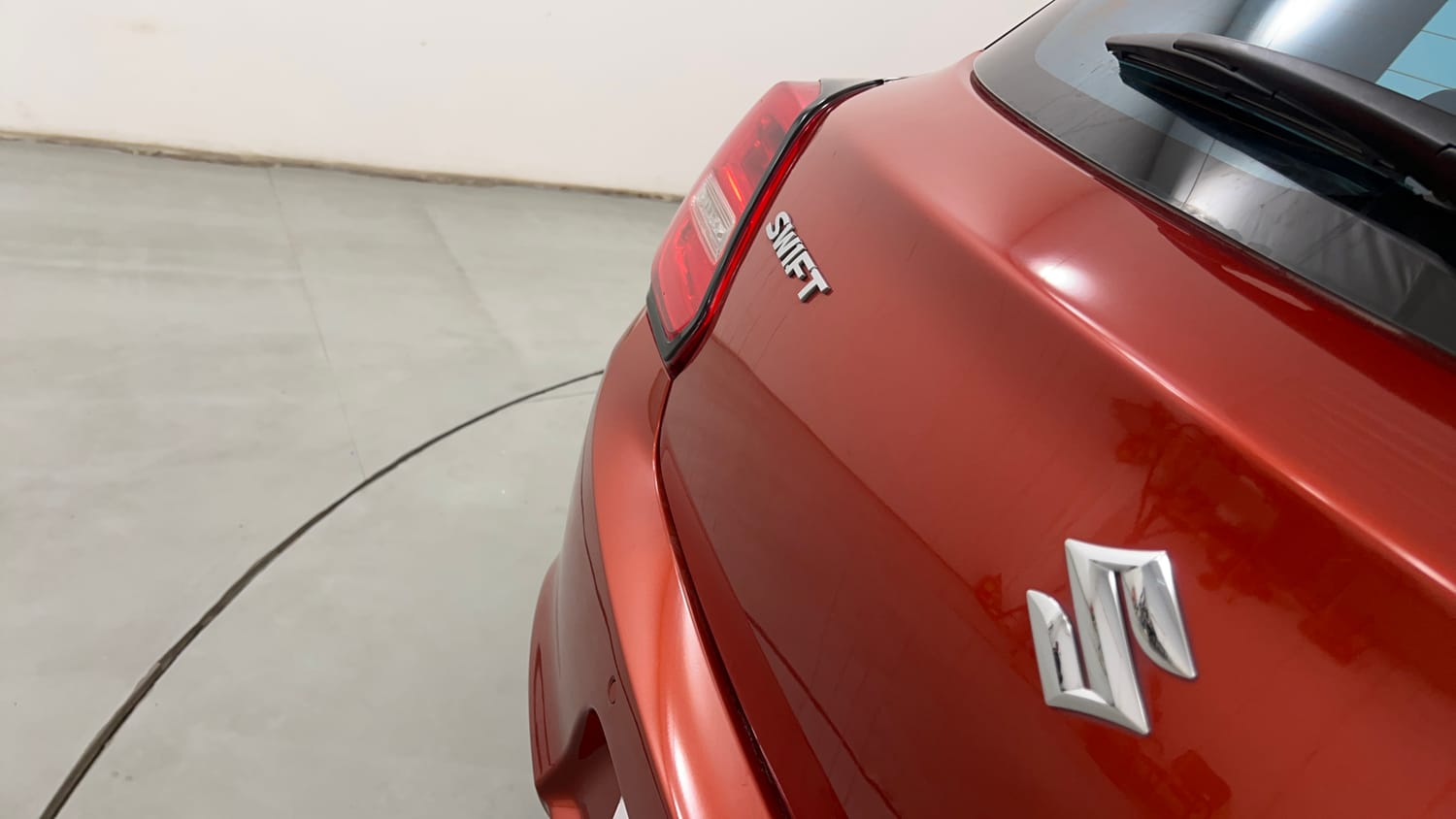 Used 2020 Maruti Suzuki Swift ZXi Petrol Manual dents MINOR SCRATCH