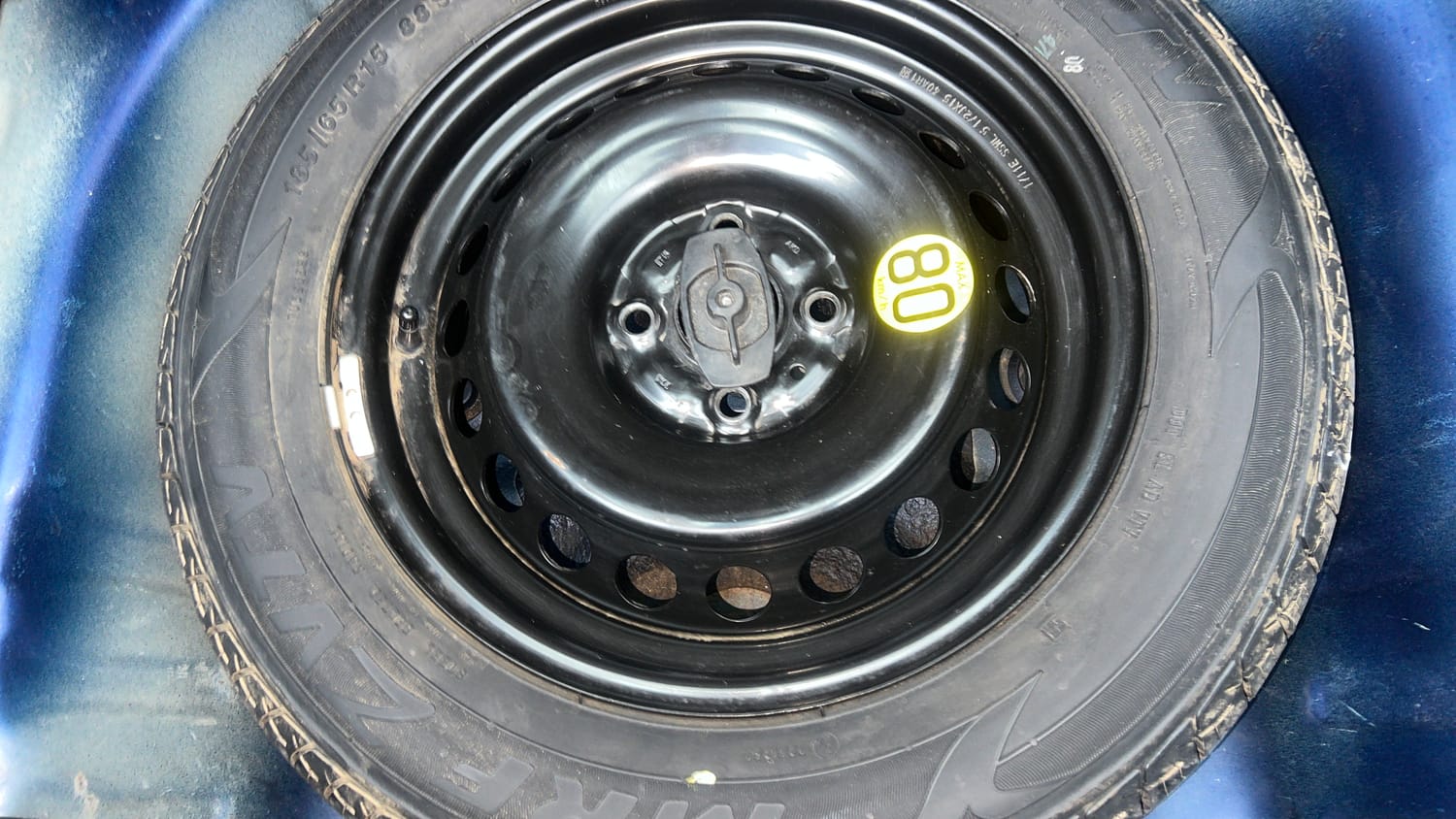 Used 2018 Maruti Suzuki Baleno Zeta 1.2 Petrol Manual tyres SPARE TYRE VIEW