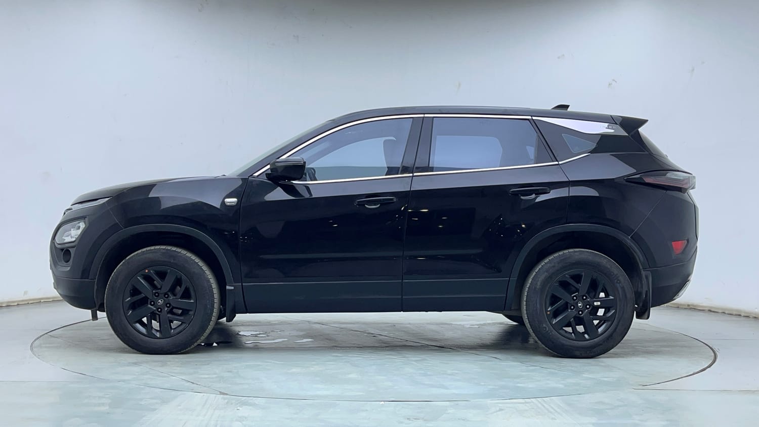Used 2021 Tata Harrier XZA Plus Dark Edition Diesel Automatic exterior LEFT SIDE VIEW