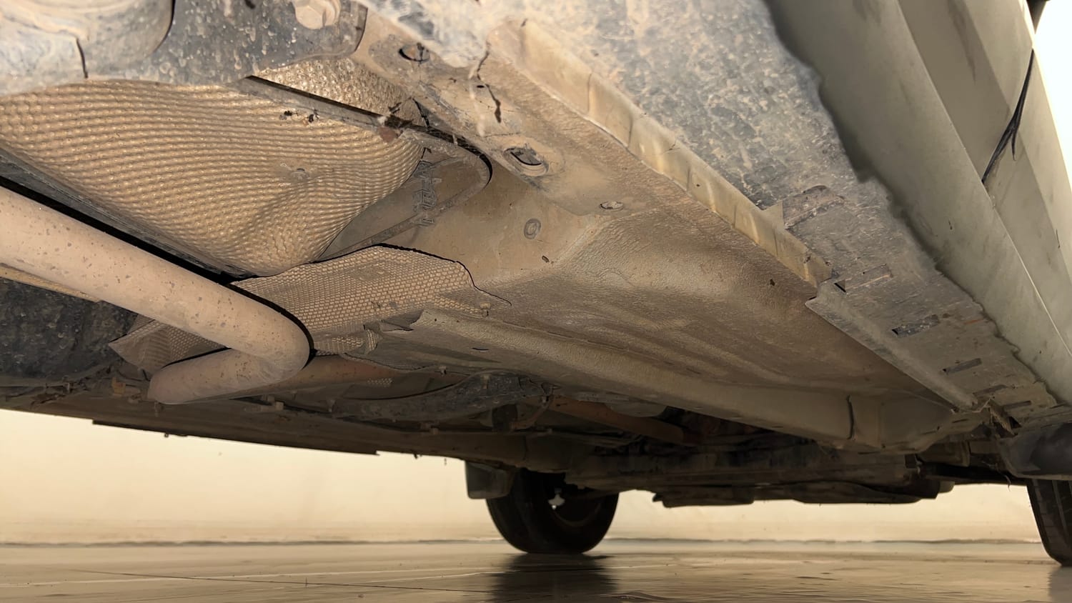 Used 2014 Ford EcoSport Trend 1.5 TDCi Diesel Manual extra REAR RIGHT UNDERBODY VIEW