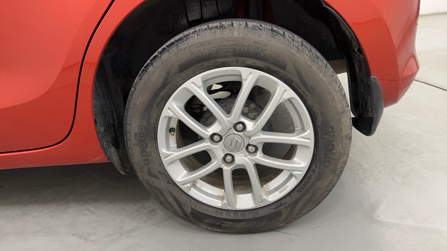 Used 2020 Maruti Suzuki Swift ZXi Petrol Manual tyres LEFT REAR TYRE RIM VIEW