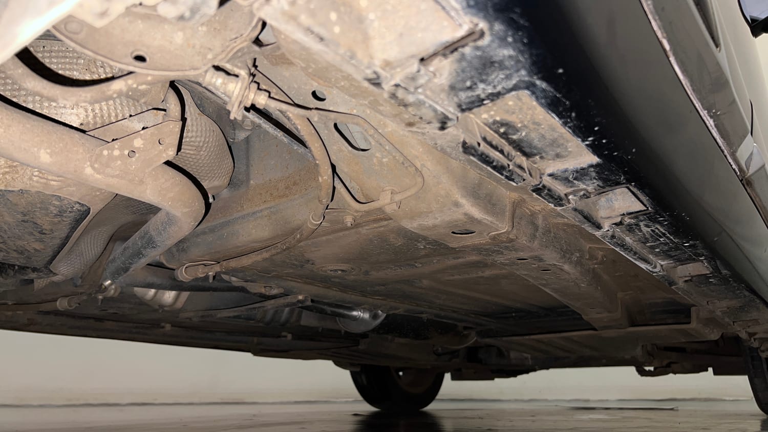 Used 2022 Maruti Suzuki Baleno Alpha MT Petrol Manual extra REAR RIGHT UNDERBODY VIEW