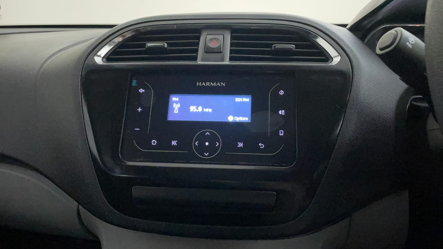 Used 2023 Tata Tiago XTA Petrol Automatic top_features Integrated (in-dash) music system