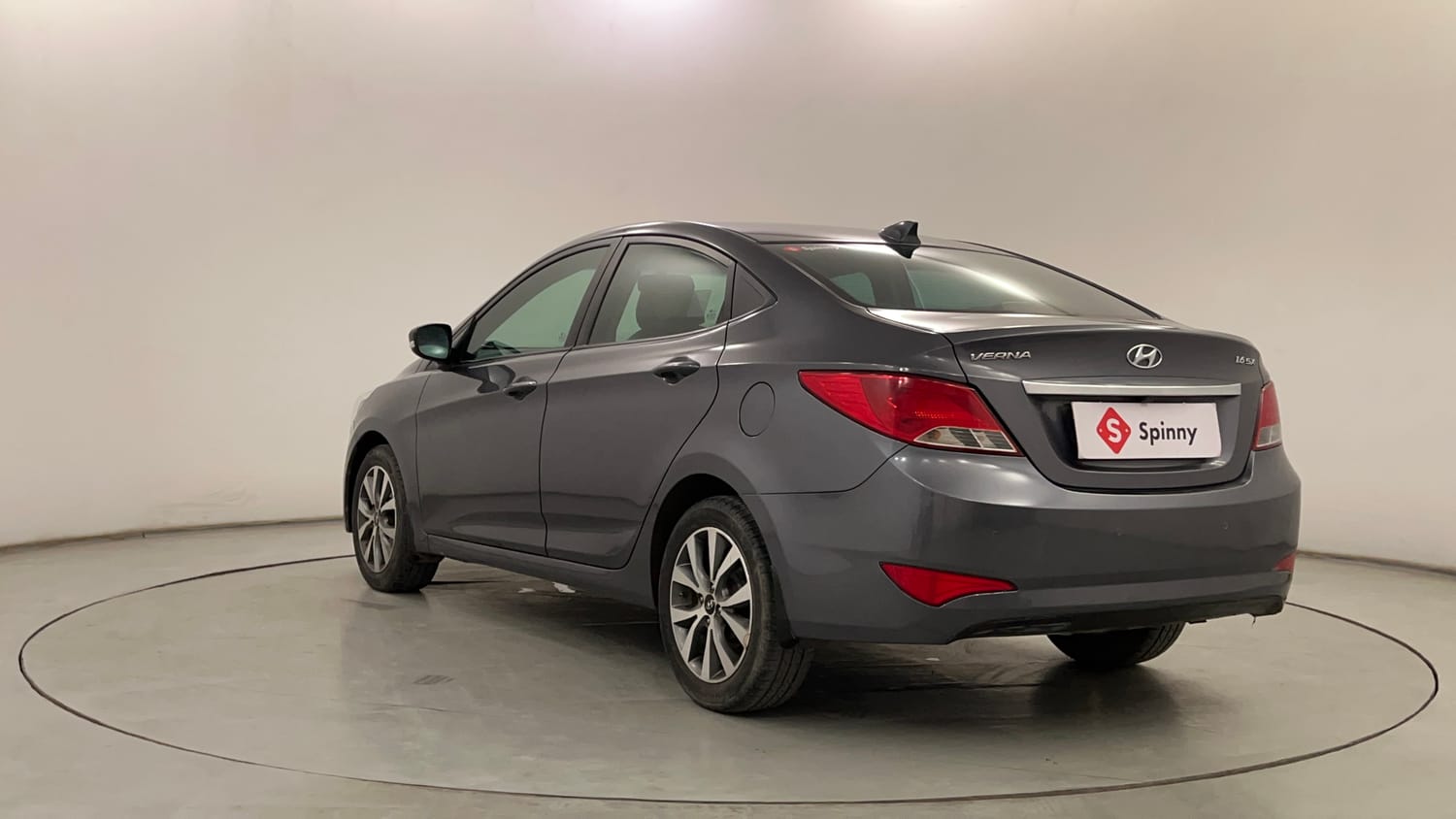 Used 2016 Hyundai Verna 1.6 VTVT SX Petrol Manual exterior LEFT REAR CORNER VIEW