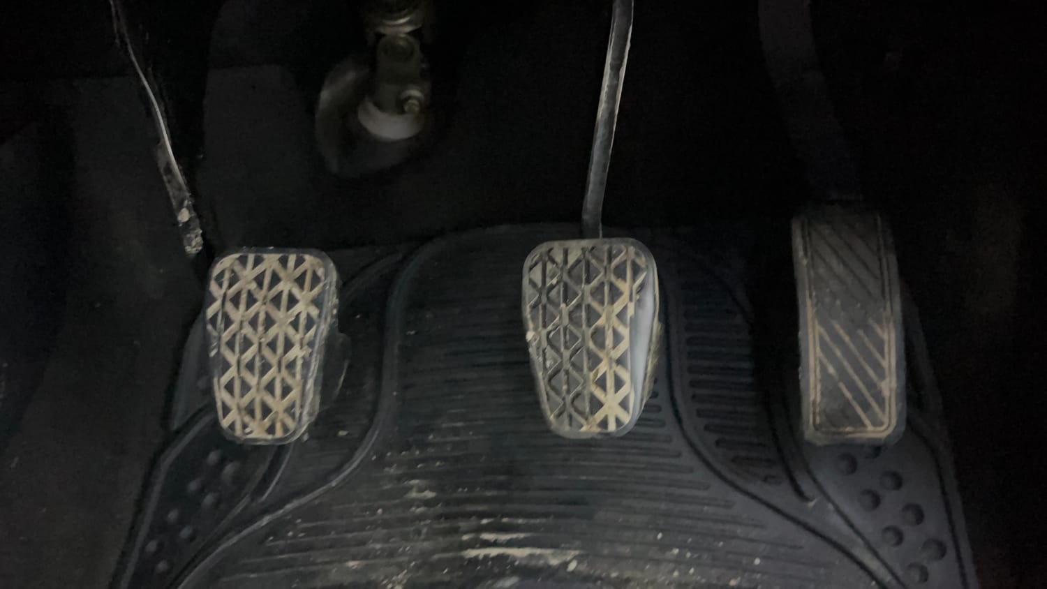 Used 2017 Ford Figo Trend 1.2 Ti-VCT Petrol Manual interior PEDALS VIEW