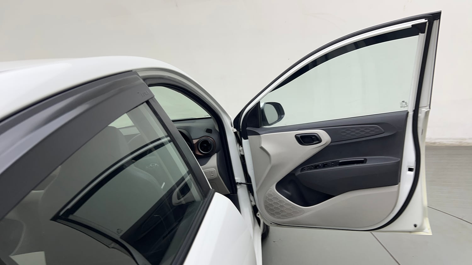 Used 2022 Hyundai Aura S 1.2 Petrol Petrol Manual interior RIGHT FRONT DOOR OPEN VIEW