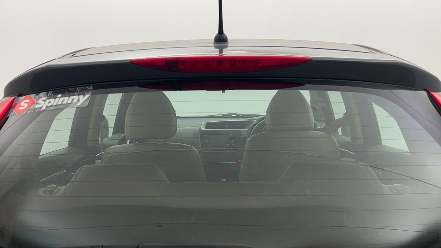 Used 2018 Honda Jazz V Petrol Petrol Manual top_features Rear defogger
