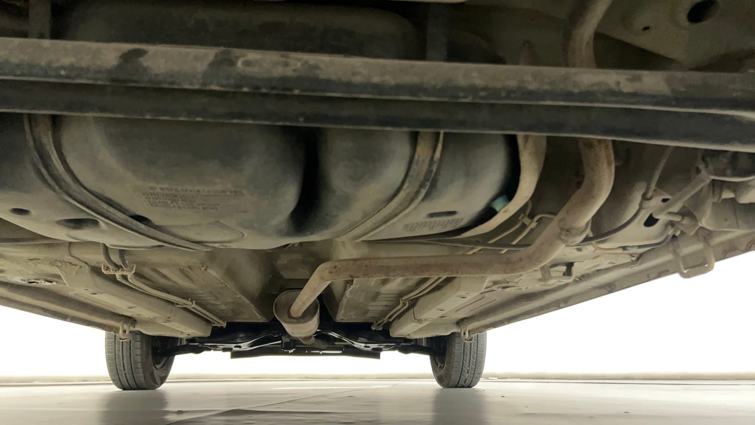 Used 2015 Maruti Suzuki Celerio VXi AMT Petrol Automatic extra REAR UNDERBODY VIEW (TAKEN FROM REAR)