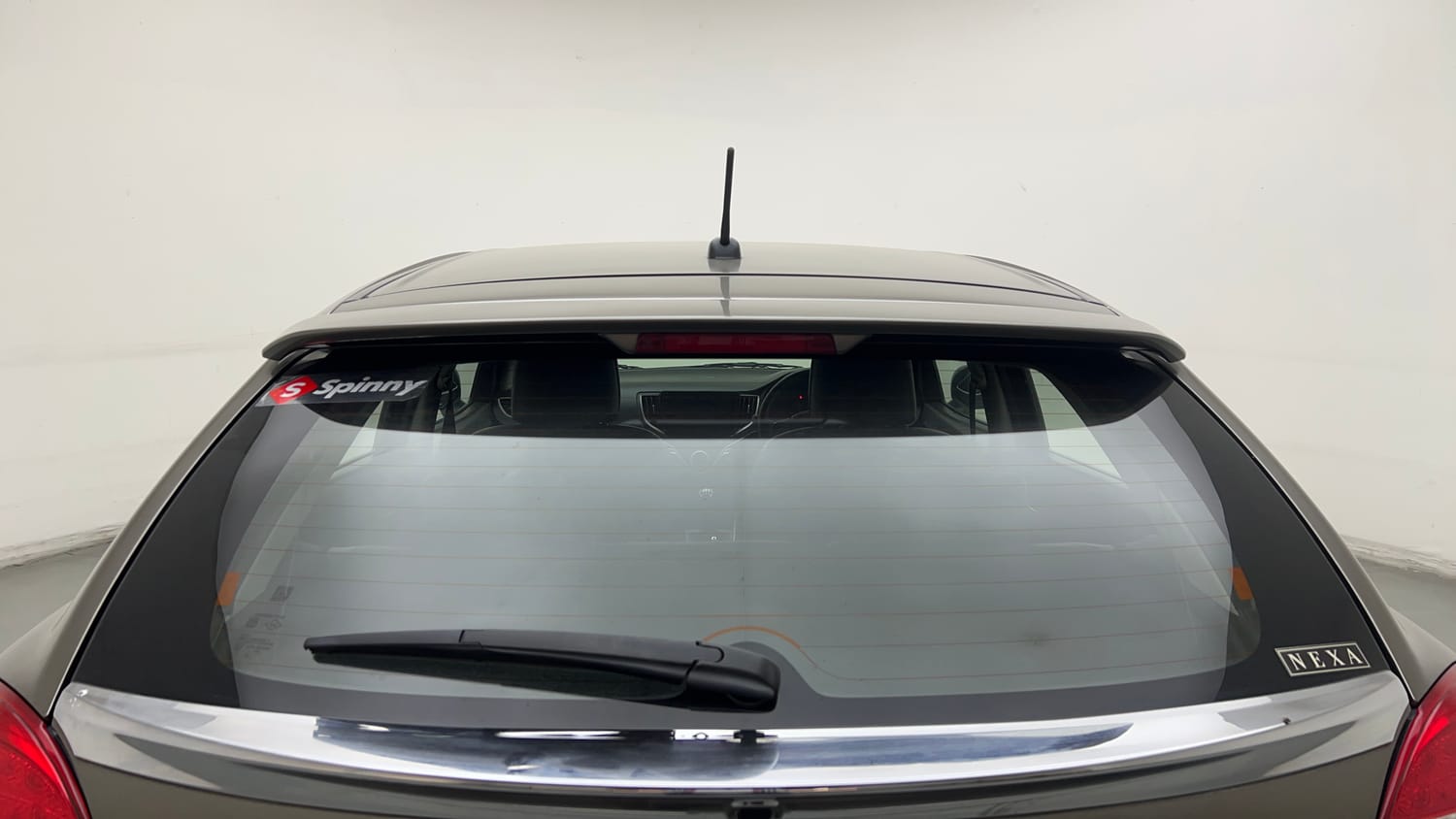 Used 2021 Maruti Suzuki Baleno Delta Petrol Manual exterior BACK WINDSHIELD VIEW