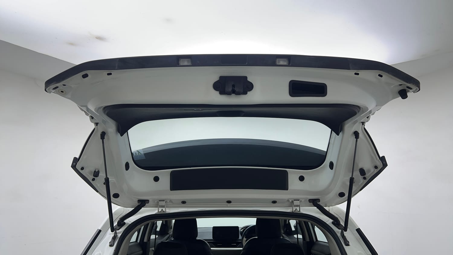 Used 2025 Tata Nexon Pure Plus (S) 1.2 iCNG 6MT Cng Manual interior DICKY DOOR OPEN VIEW