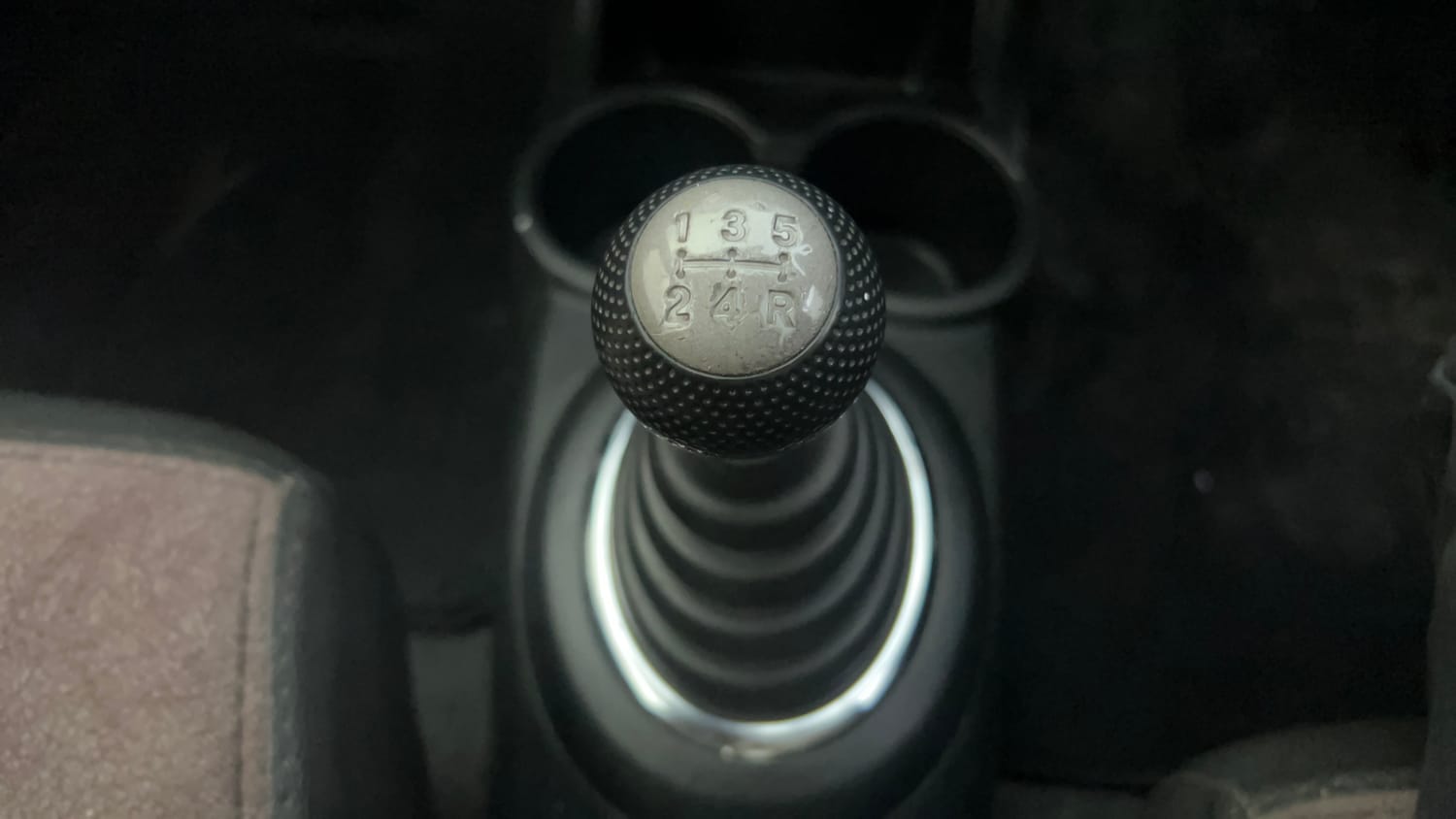 Used 2017 Honda Brio S MT Petrol Manual interior GEAR  KNOB VIEW
