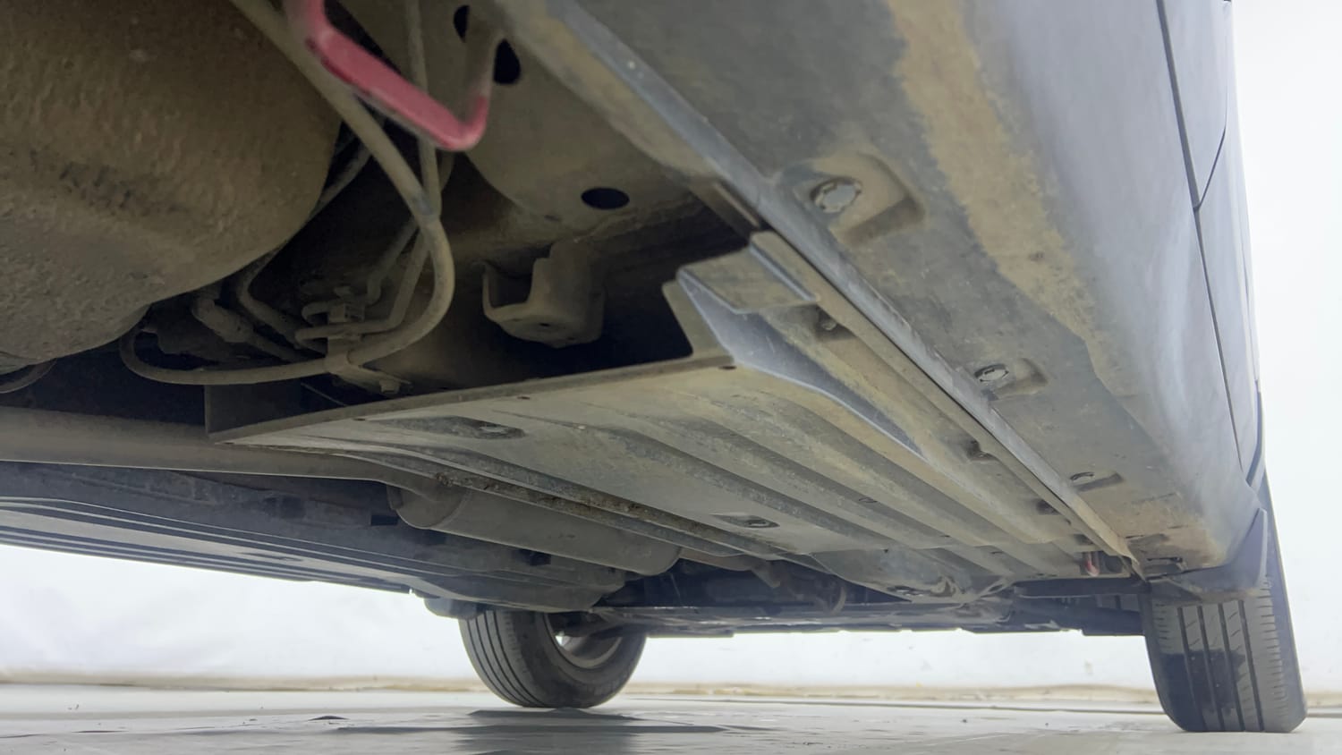 Used 2024 Maruti Suzuki Brezza Zxi Plus Dual Tone Petrol Manual extra REAR RIGHT UNDERBODY VIEW