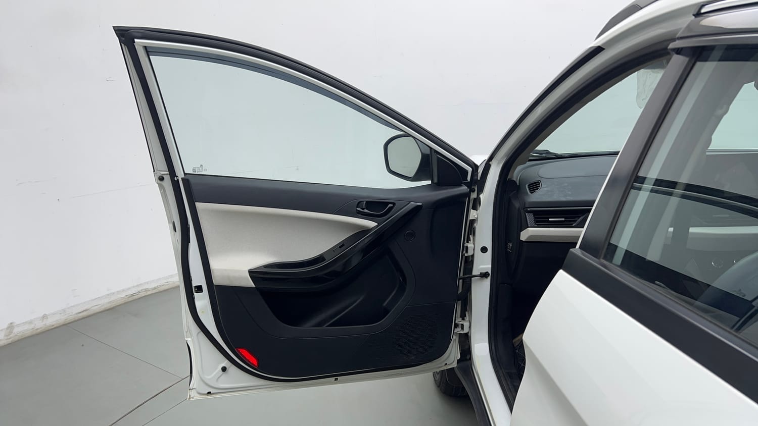 Used 2025 Tata Nexon Pure Plus (S) 1.2 iCNG 6MT Cng Manual interior LEFT FRONT DOOR OPEN VIEW