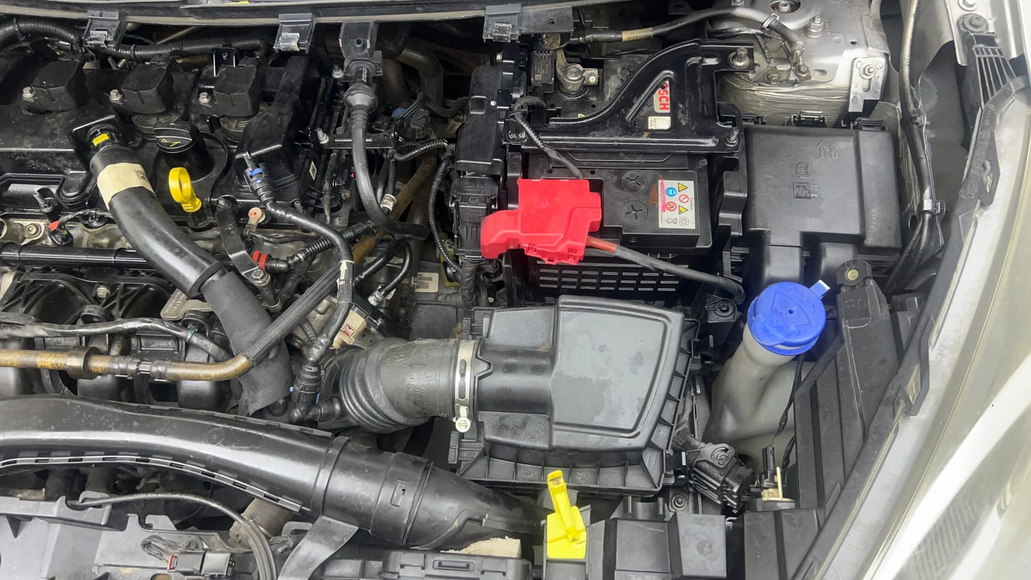 Used 2020 Ford Freestyle Titanium Plus 1.2 Ti-VCT Petrol Manual engine ENGINE LEFT SIDE VIEW