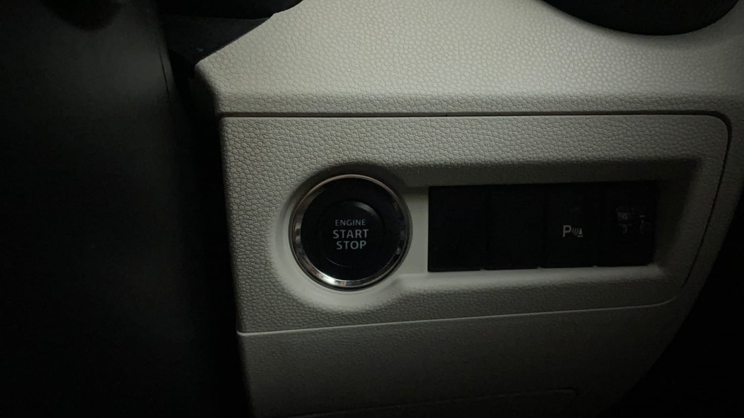 Used 2017 Maruti Suzuki Ignis Alpha 1.2 MT Petrol Manual top_features Keyless start