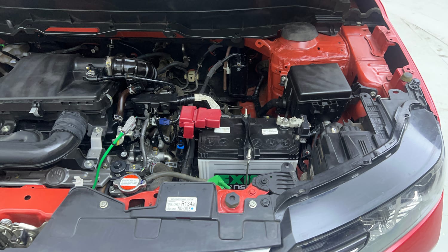 Used 2024 Maruti Suzuki Brezza Zxi Plus Dual Tone Petrol Manual engine ENGINE LEFT SIDE VIEW